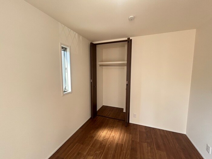 物件内観写真11　(収納)