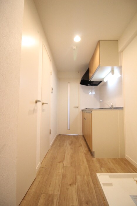 物件内観写真21　(廊下)