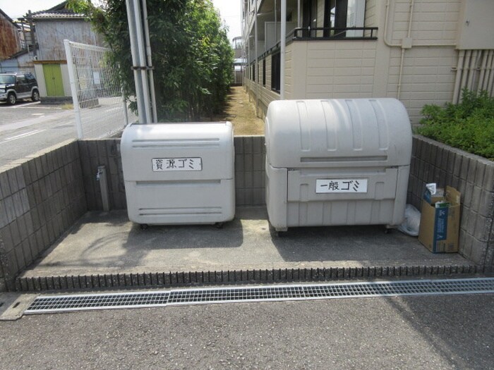 物件外観写真4　(外観写真)