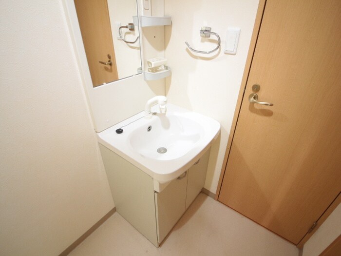 物件内観写真8　(洗面)