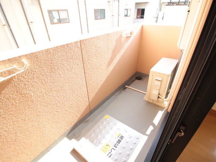 物件内観写真16　(ベランダ・バルコニー)