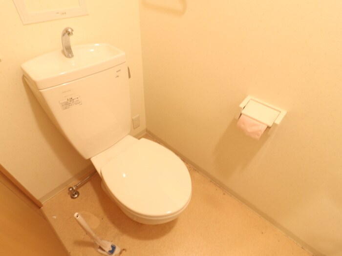 物件内観写真9　(トイレ)