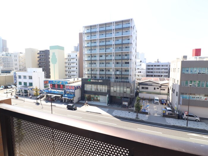 物件内観写真19　(室内からの展望)