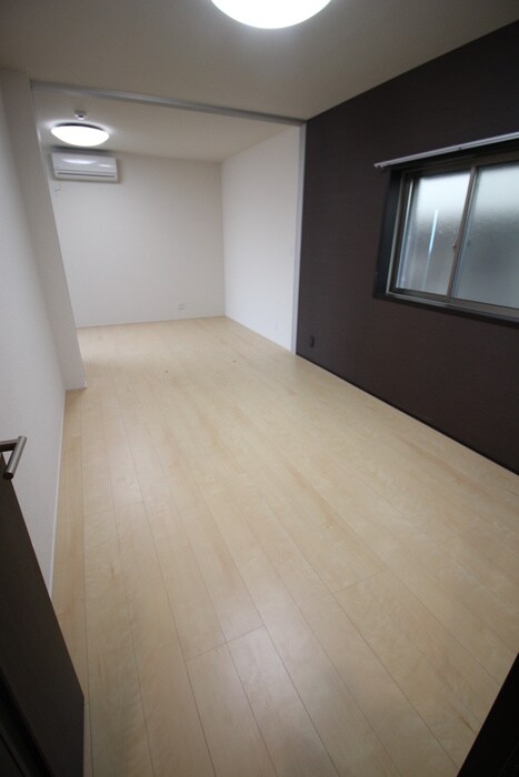 物件内観写真11　(居室)