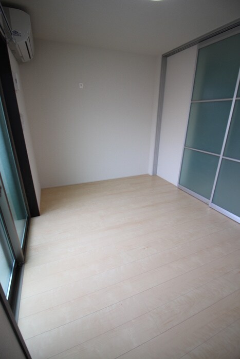 物件内観写真21　(居室)
