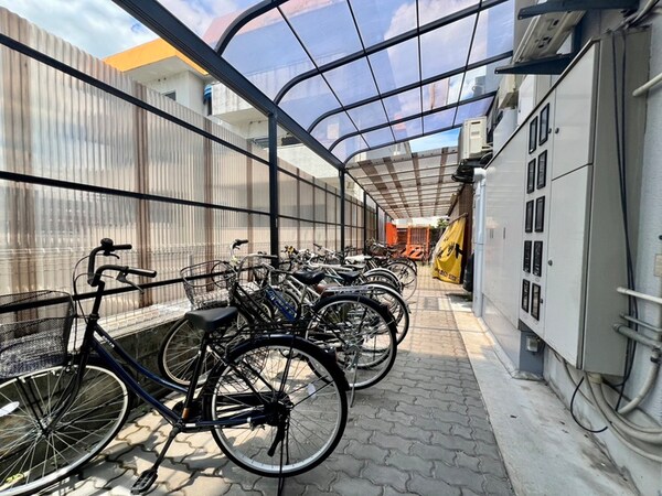 駐輪場