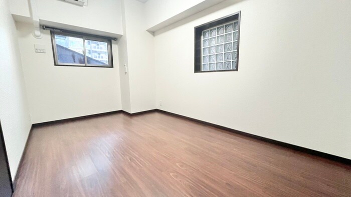 物件内観写真18　(居室)