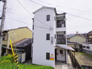 ハイツ小園外観写真