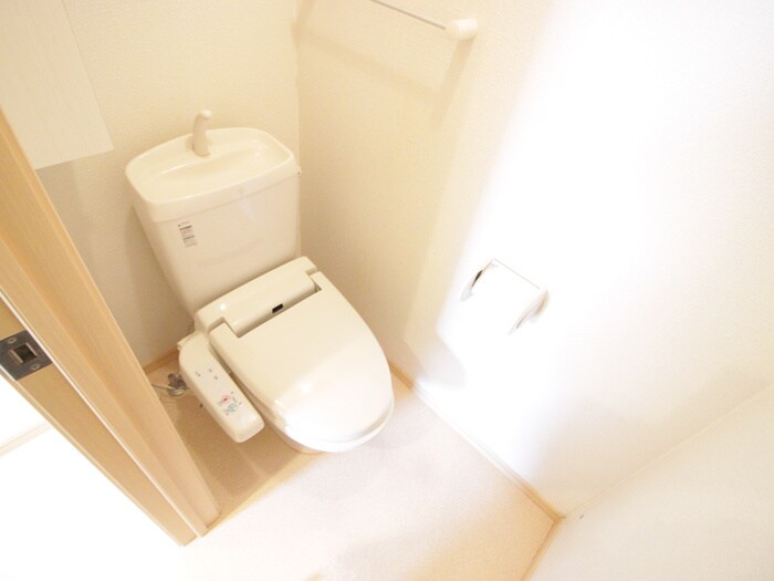 物件内観写真10　(トイレ)