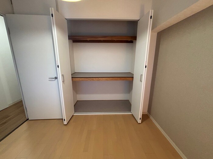 物件内観写真9　(収納)