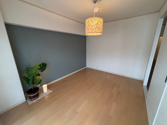 物件内観写真11　(居室)