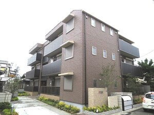 シャーメゾン彩Ⅲ外観写真