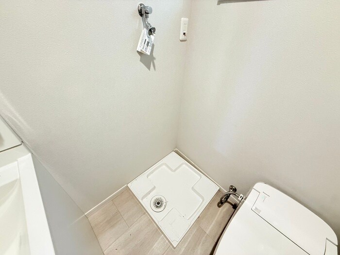 物件内観写真22　(洗濯機置場)