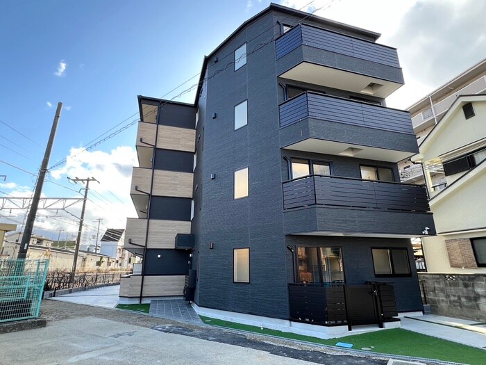 物件外観写真2　(外観写真)