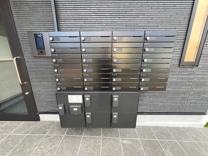 物件外観写真6　(建物設備)