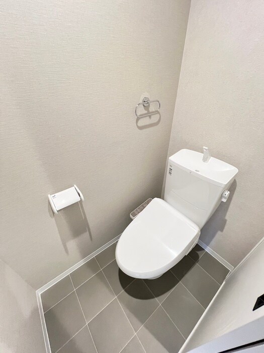 物件内観写真11　(トイレ)