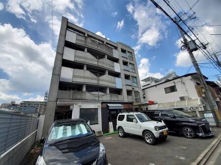 マ－スリヴィエ－ル外観写真