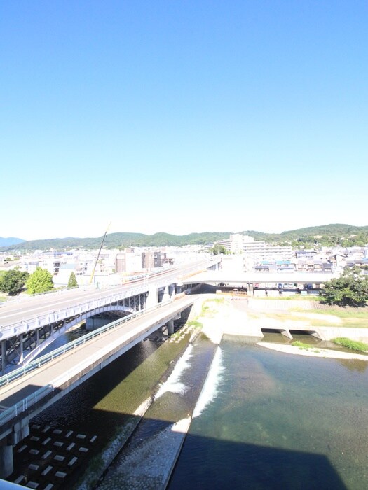 物件内観写真14　(室内からの展望)