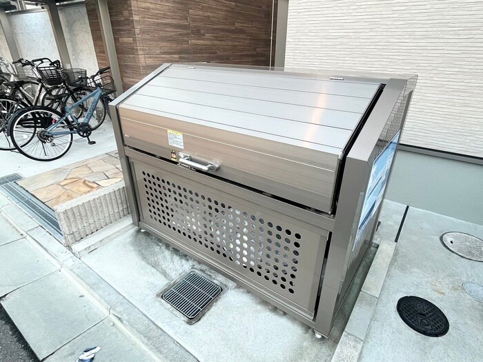 物件外観写真6　(建物設備)