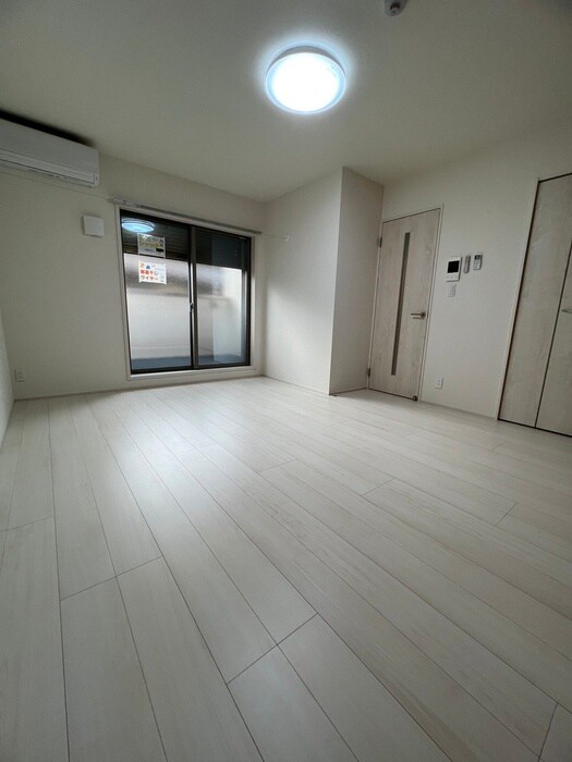 物件内観写真16　(居室)