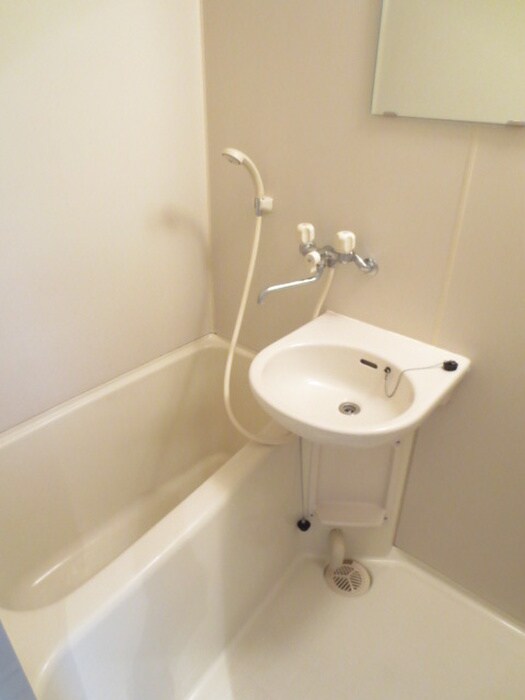 物件内観写真9　(バス／シャワールーム等)