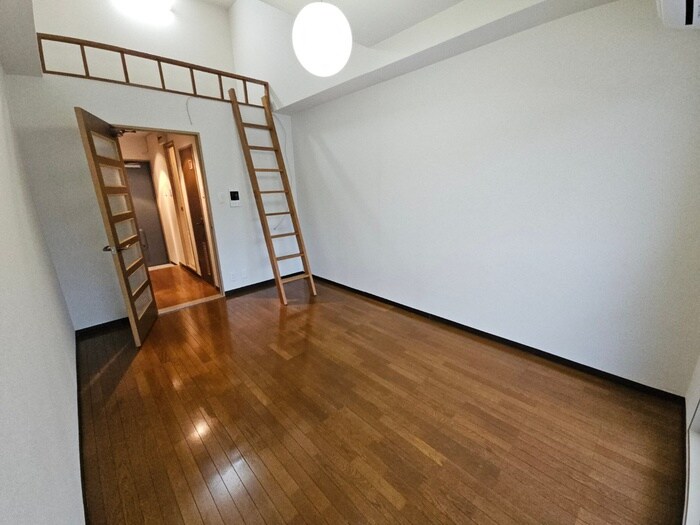 物件内観写真16　(居室)