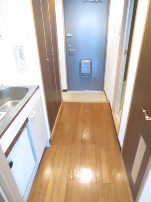 物件内観写真19　(玄関)