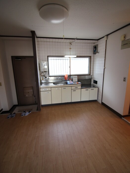 物件内観写真8　(キッチン)