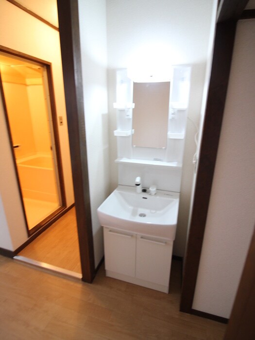 物件内観写真12　(洗面)