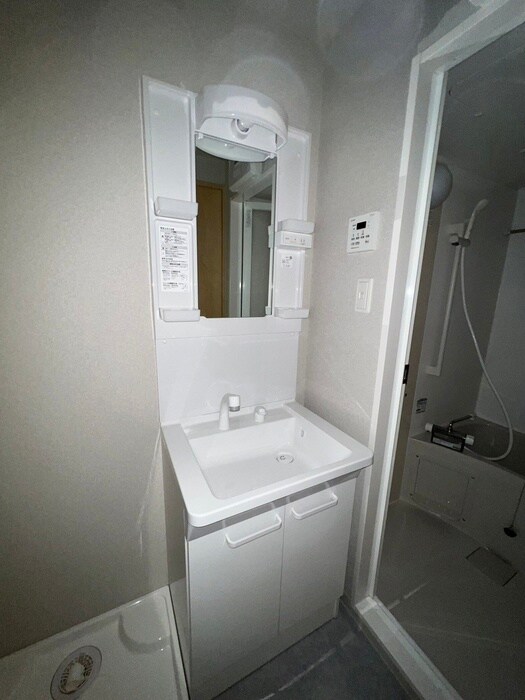 物件内観写真9　(洗面)