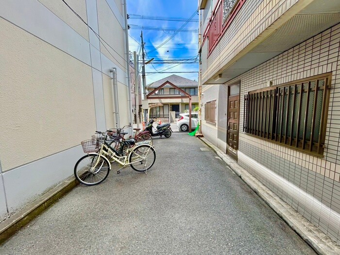 物件外観写真2　(外観写真)