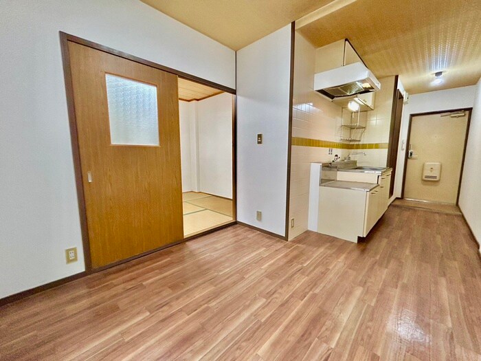 物件内観写真7　(居室)