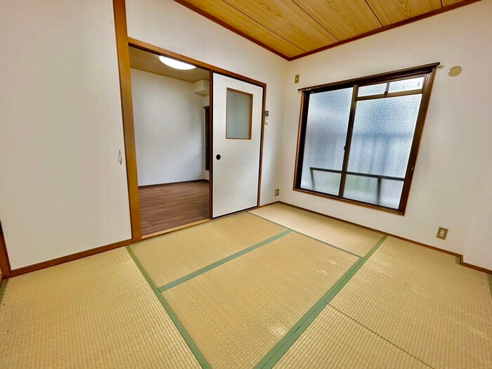 物件内観写真12　(居室)