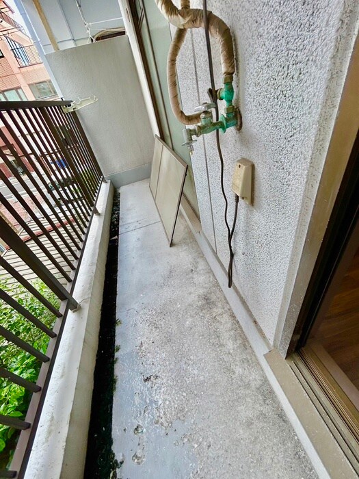 物件内観写真17　(洗濯機置場)