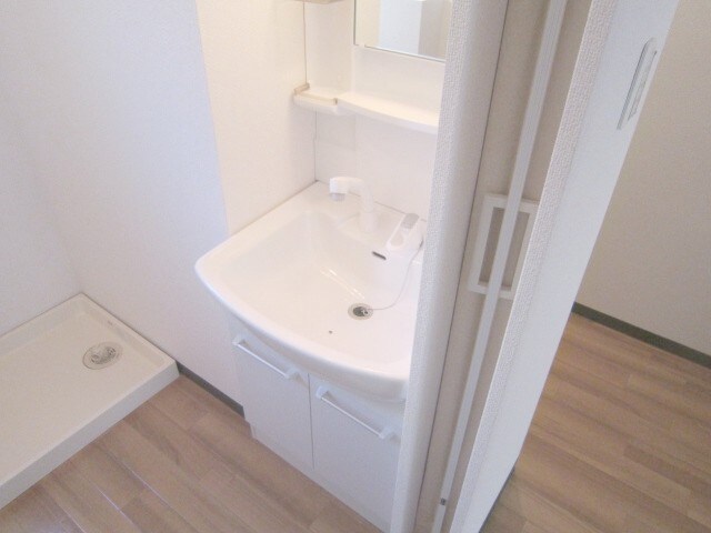 物件内観写真7　(洗面)