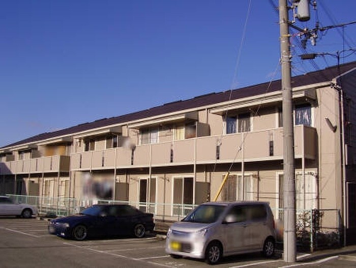 物件外観写真6　(エントランス部分)