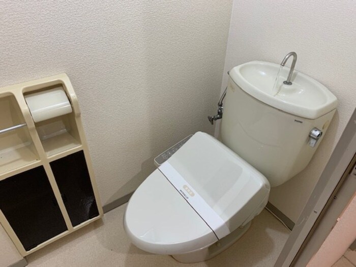 物件内観写真11　(トイレ)