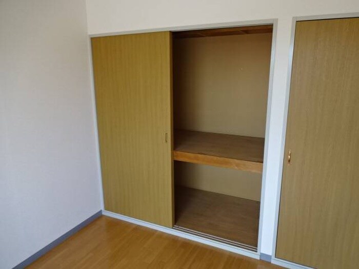 物件内観写真17　(収納)