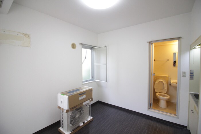 物件内観写真7　(居室)