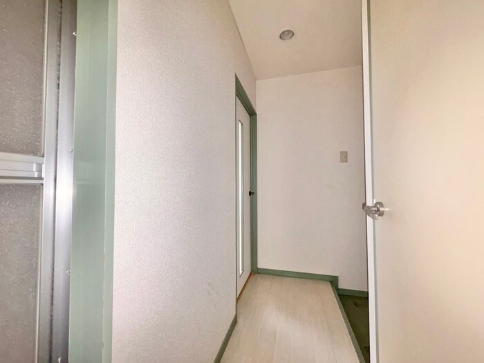 物件内観写真15　(廊下)