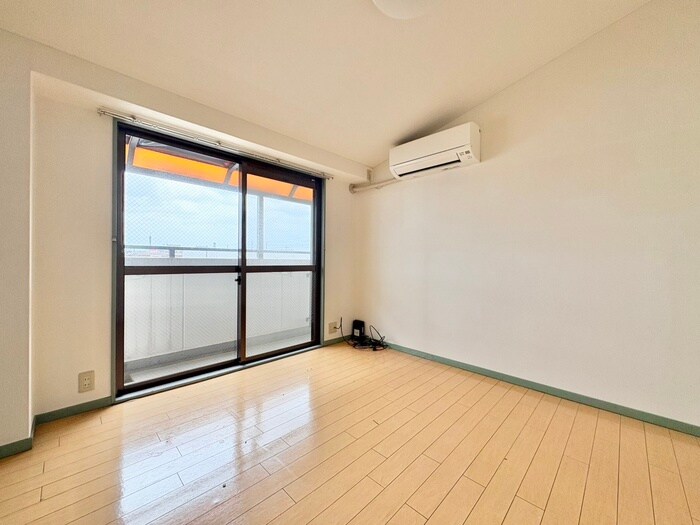 物件内観写真17　(居室)