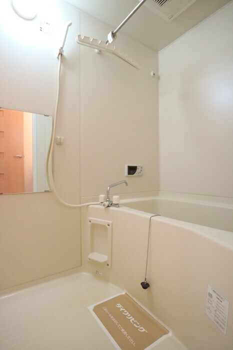 物件内観写真9　(バス／シャワールーム等)