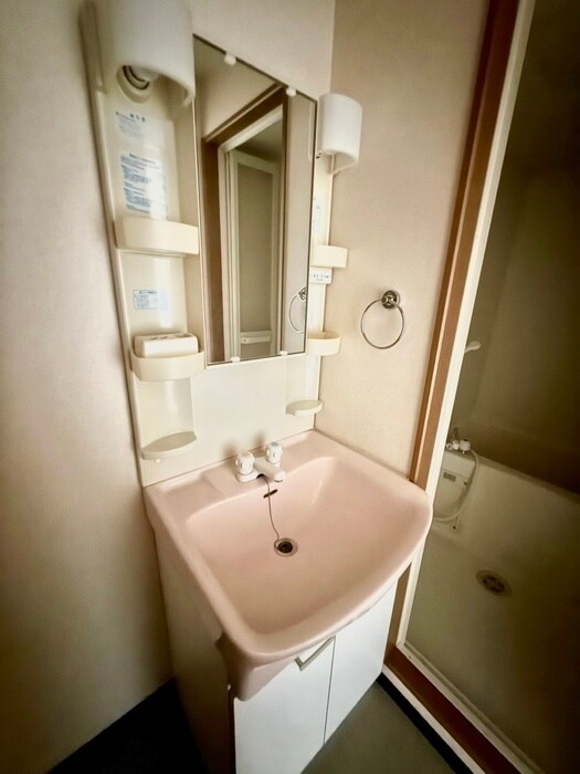 物件内観写真11　(洗面)