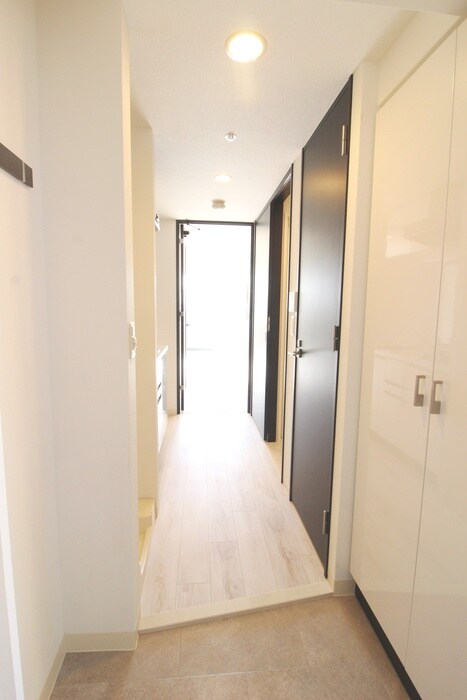 物件内観写真17　(廊下)