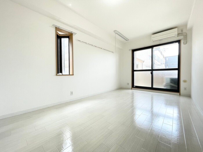 物件内観写真11　(居室)