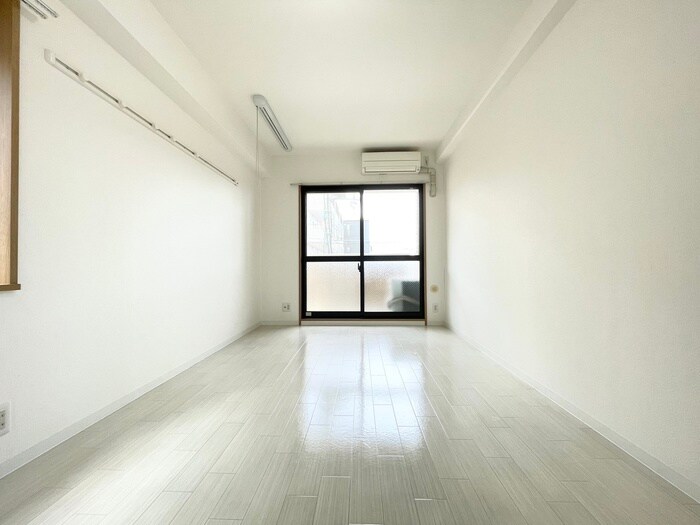 物件内観写真12　(居室)