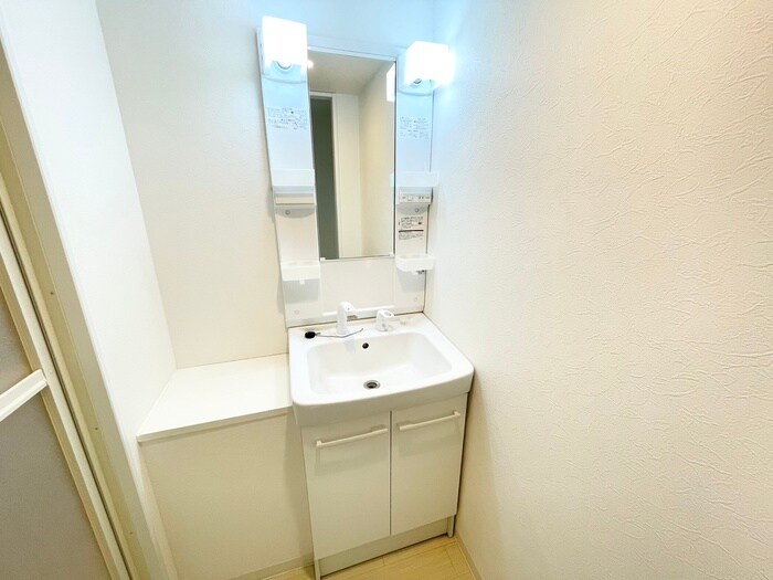 物件内観写真14　(洗面)