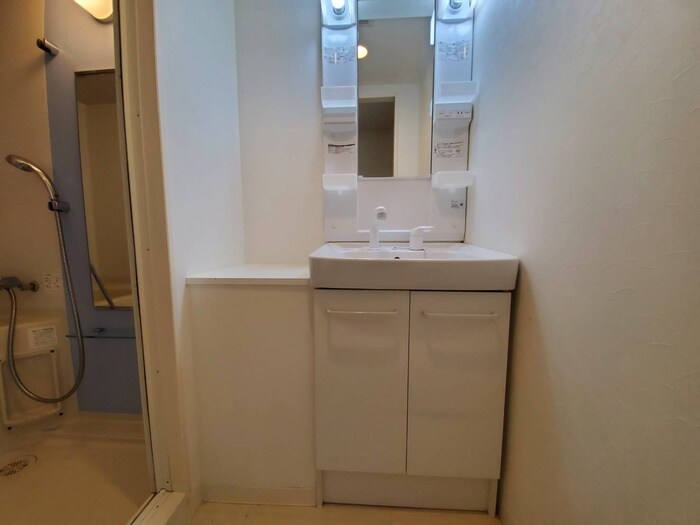 物件内観写真16　(洗面)