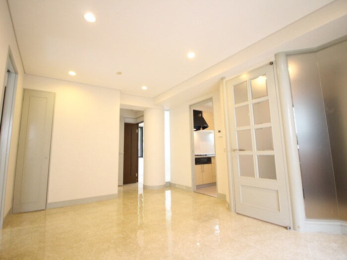 物件内観写真11　(居室)