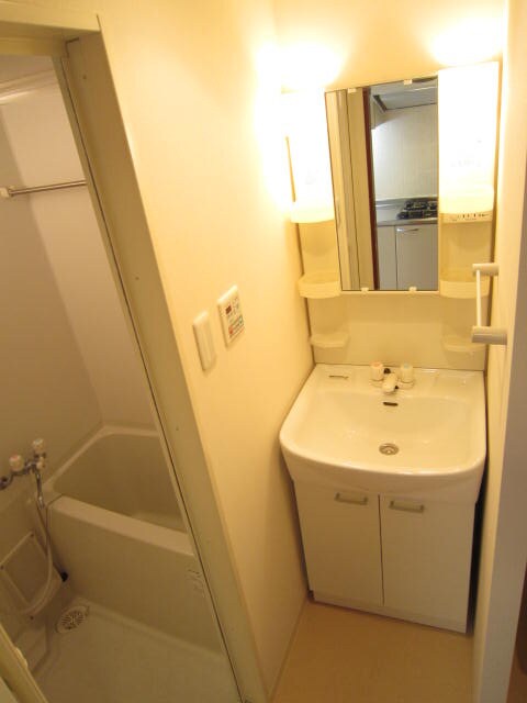 物件内観写真10　(洗面)
